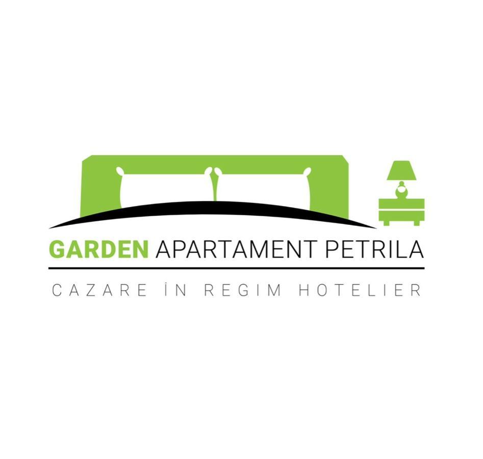 Garden Apartament Petrila Exterior photo